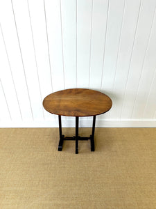 An Antique Country Coaching Gate Leg Table c1850