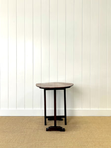 An Antique Country Coaching Gate Leg Table c1850