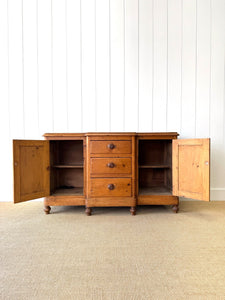An English Country Pine Buffet or Sideboard