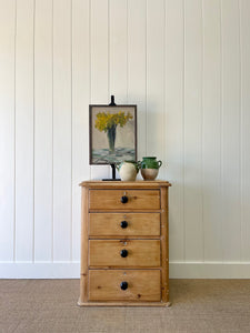 An Antique Pine Chest of Drawers/Dresser c1890