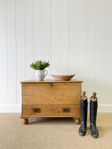 An English Pine Mule Chest Trunk or Blanket Box c1850