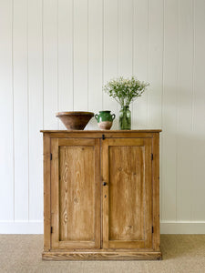 A Rustic English 19th Century Pine Cupboard c1880