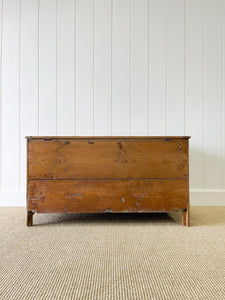 An English Pine Mule Chest Trunk or Blanket Box c1850