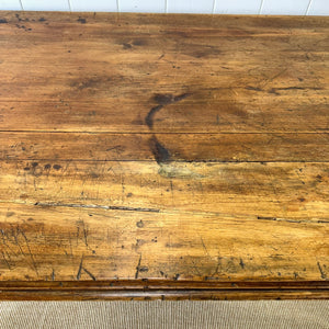 An English Country Pine Waxed 5.5ft Dining Farmhouse Table