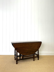 A Very Good Antique English Country Oak Drop Leaf Gate Leg Table c1800
