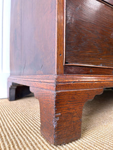 Antique English 18th Century Oak Chest of Drawers with Brasses