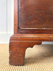 Antique English 18th Century Oak Chest of Drawers with Brasses