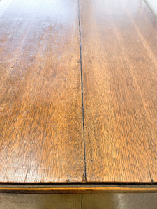 An 18th Century English Country Oak Chest of Drawers Dresser