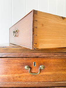 An 18th Century English Country Oak Chest of Drawers Dresser