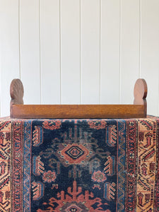 An English Late 19th Century Moveable Oak Bookshelf