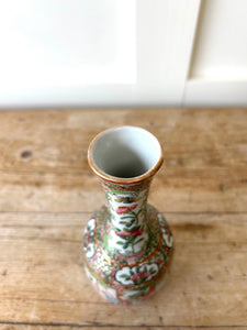 A Pair of Antique Chinese Vases with Beautiful Floral Chinoiserie Motif