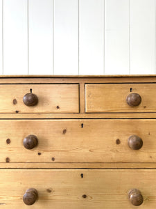 A 19th Century English Pine Chest of Drawers/Dresser with Tulip Feet