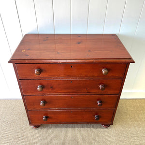 A 19th Century English Chest of Drawers/Dresser