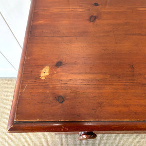 A 19th Century English Chest of Drawers/Dresser