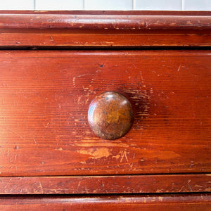 A 19th Century English Chest of Drawers/Dresser