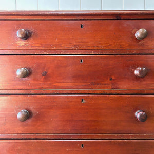 A 19th Century English Chest of Drawers/Dresser