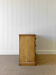 An English Pine Chest of Drawers Dresser c1890