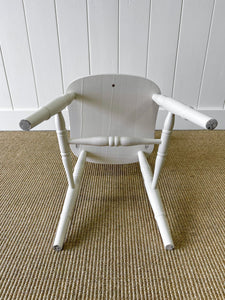 A Vintage Set of 8 Fiddleback Chairs