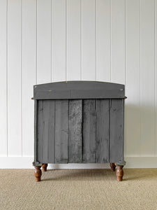 An English Pine Chest of Drawers Dresser with Gallery c1890