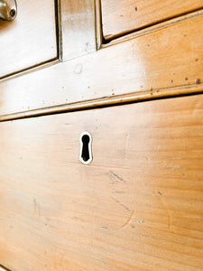 An Early 19th Century English Chest of Drawers/Dresser on Bracket Feet