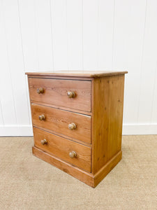 An Antique English Pine Chest of Drawers Dresser c1890
