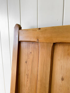 An Antique English 19th Century Pine Settle