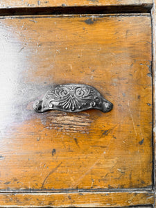 An Antique English Pine Chest of Drawers Dresser c1890