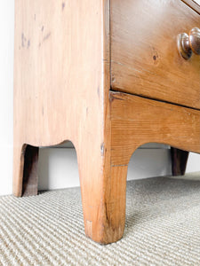 An Antique English Pine Chest of Drawers Dresser c1890
