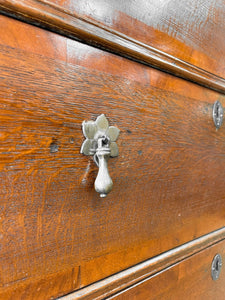 An Early 19th Century English Country Oak Chest of Drawers