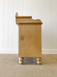 An Antique English Pine Chest of Drawers Dresser c1890