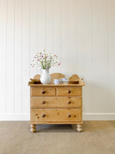An Antique English Pine Chest of Drawers Dresser c1890