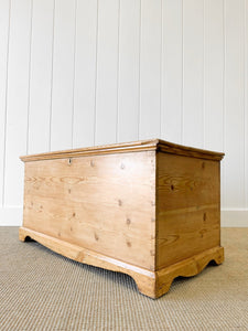 An English Pine Blanket Box or Toy Box Early 19th Century