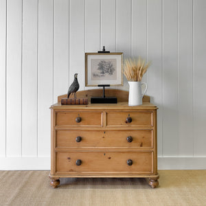 An Antique English Pine Chest of Drawers Dresser Tulip Feet c1890