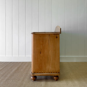 An Antique English Pine Chest of Drawers Dresser Tulip Feet c1890