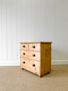 An Antique English Pine Chest of Drawers Dresser with Dark Knobs c1890