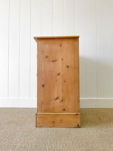 An Antique English Pine Chest of Drawers c1890