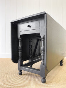 Antique English Country Solid Oak  Drop Leaf Gate Leg Table