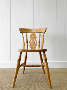 A Set of 6 Fiddleback Chairs