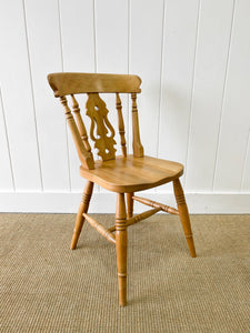 A Set of 6 Fiddleback Chairs