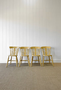A Vintage Set of 4 Mustard Yellow Farmhouse Fiddleback Chairs