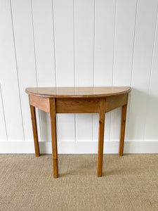 An Petite English Demi-Lune Tea Table