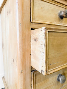 A Rustic Antique English Pine Chest of Drawers Dresser c1890