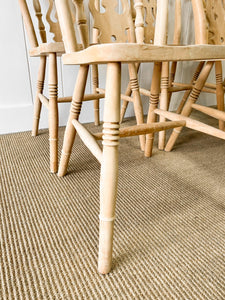 A Set of 6 Fiddleback Chairs