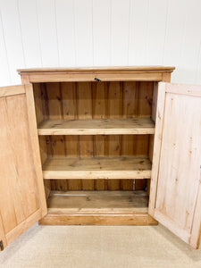 A 5ft Tall English 19th Century Pine Cupboard