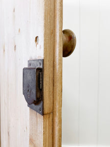 A 5ft Tall English 19th Century Pine Cupboard
