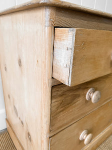 An Antique English Pine Chest of Drawers Dresser c1890