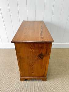 An Antique English Pine Chest of Drawers Dresser c1890