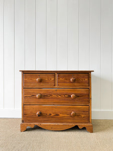 An Antique English Pine Chest of Drawers Dresser c1890