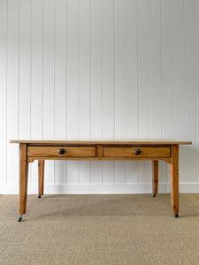 An English Country Pine 6ft Farmhouse Table