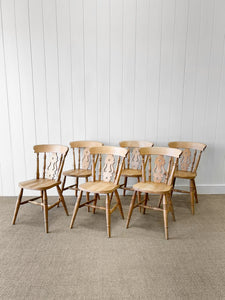 A Vintage Set of 6 Fiddleback Chairs
